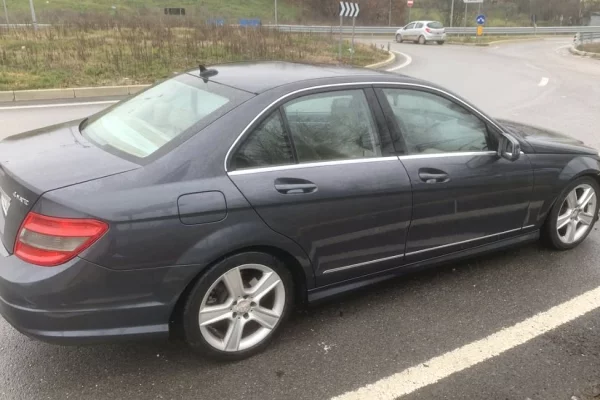 Cars for sale in Tirana - 5,300 Euro