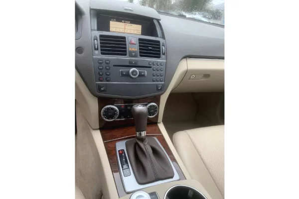 Cars for sale in Tirana - 5,300 Euro