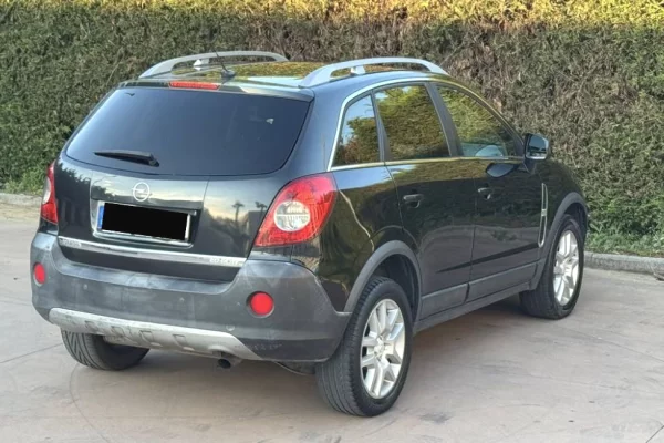 Cars for sale in Tirana - 4,200 Euro