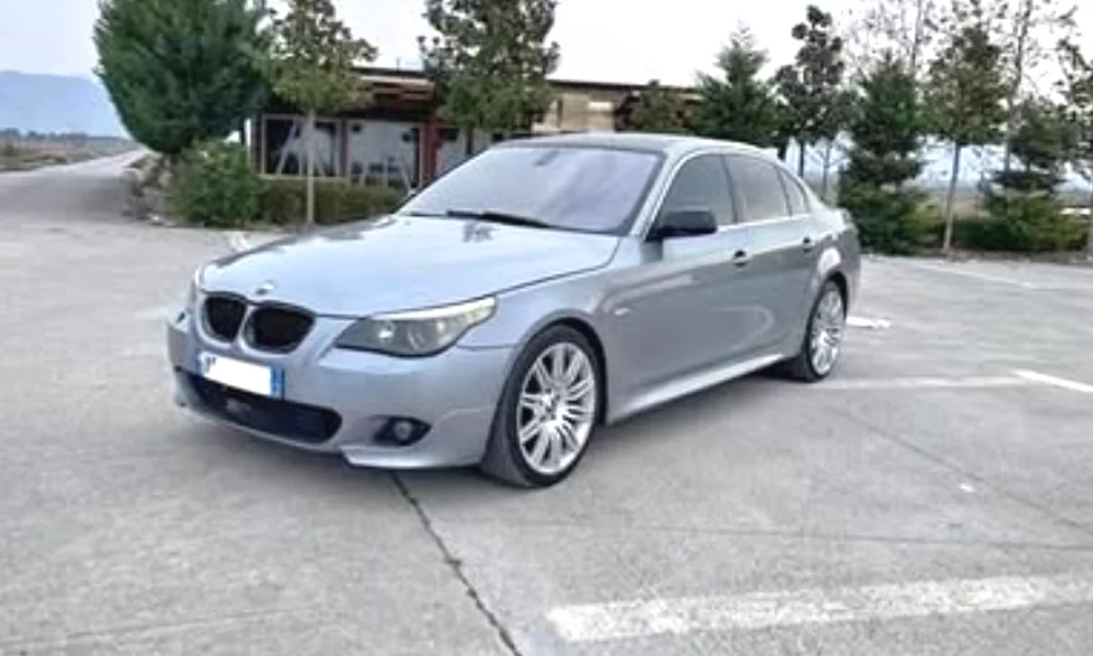 Makina ne shitje ne Tirane, BMW, 2005 Diesel,Kambio Automatik Pagesa 4,500  Euro.