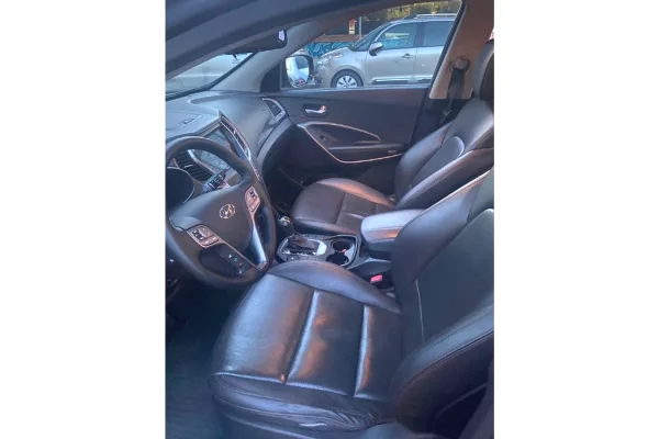 Makina ne shitje ne Tirane - 8,700 Euro