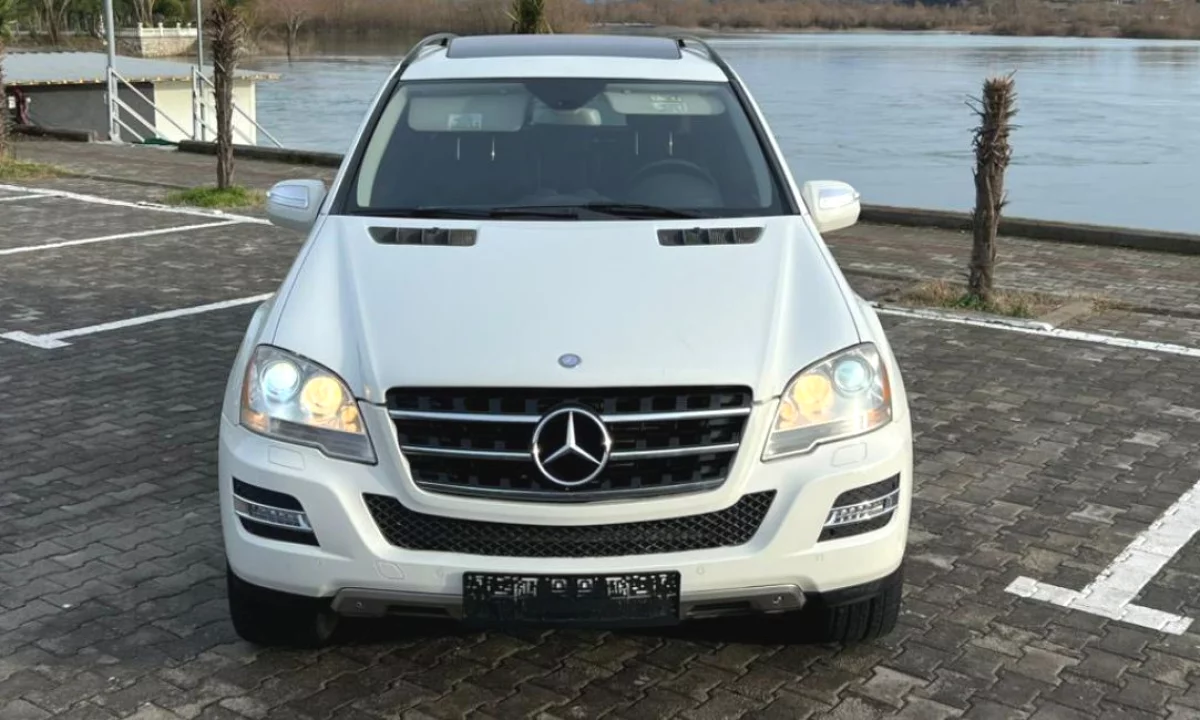Cars for sale in Tirana, Mercedes-Benz, 2011 Diesel,Kambio Automatik Payment 9,500  Euro.