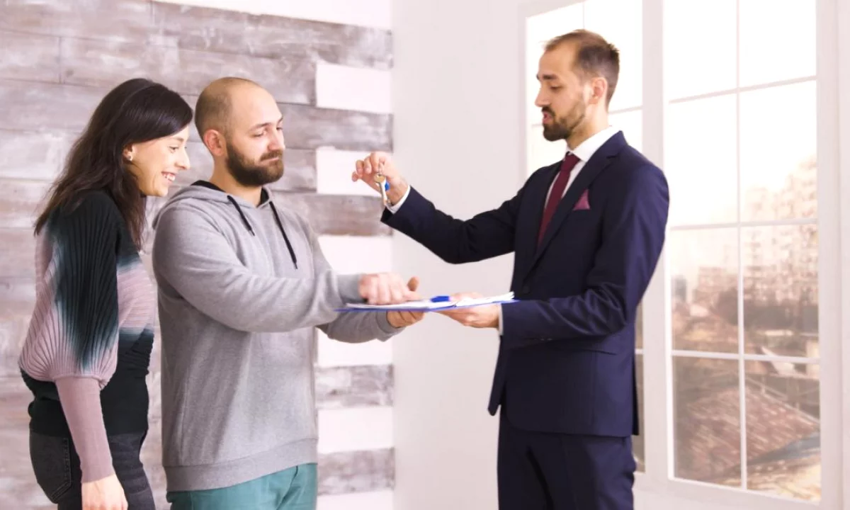 Job Offers in Tirana, Profession Konsulent Imobiliar , Beginner/Little experience, Payment By Agreement.