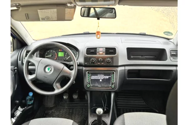 Makina ne shitje ne Tirane - 3,000 Euro