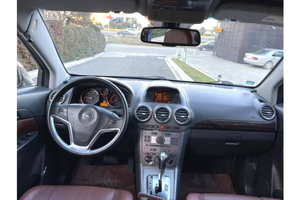 Makina ne shitje ne Tirane - 5,500 Euro