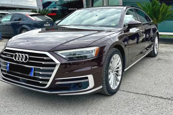 Makina ne shitje ne Tirane - 35,000 Euro