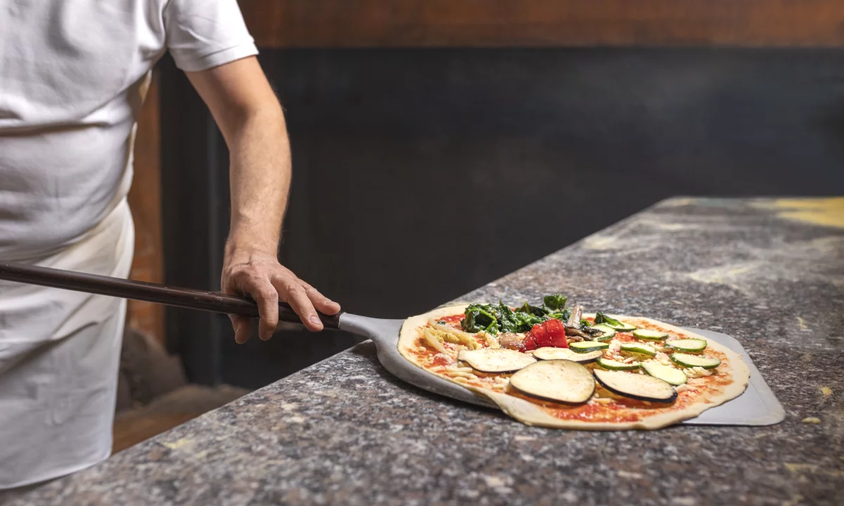 Njoftime Pune ne Tirane, Profesioni Picier, Kamarier , Fillestar/Pak eksperience, Pagesa Me Marreveshje.