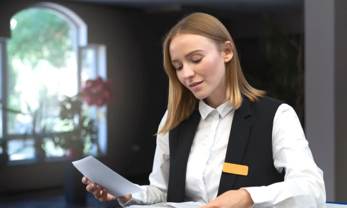 Njoftime Pune ne Tirane, Profesioni Recepsioniste , Fillestar/Pak eksperience, Pagesa Me Marreveshje.