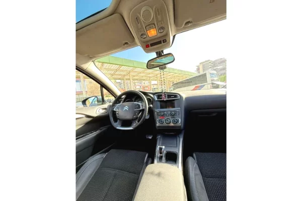 Cars for sale in Fier, Citroen, 2012 Diesel,Kambio Automatik Payment 4,800  Euro.