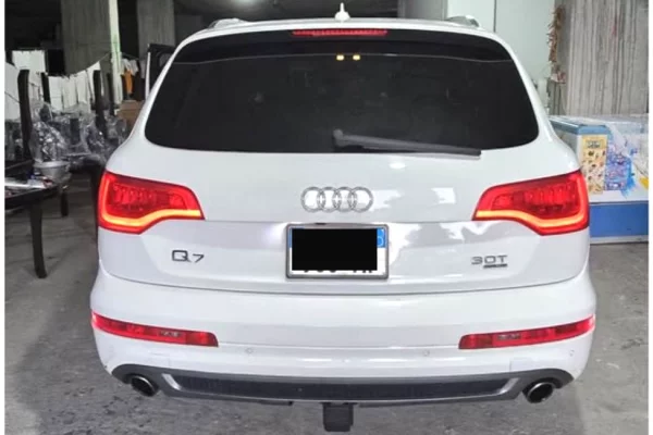 Cars for sale in Fier, Audi, 2011 Diesel,Kambio Automatik Payment 10,900  Euro.