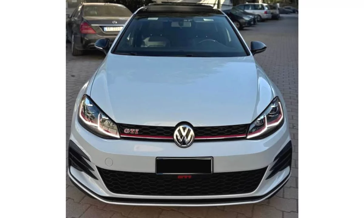 Cars for sale in Tirana, Volkswagen, 2019 Diesel,Kambio Automatik Payment 18,000  Euro.