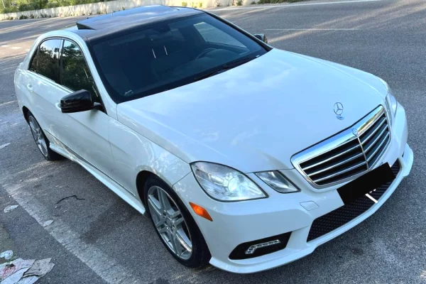 Makina ne shitje ne Tirane - 13,600 Euro