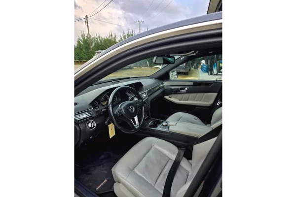 Makina ne shitje ne Tirane - 9,850 Euro