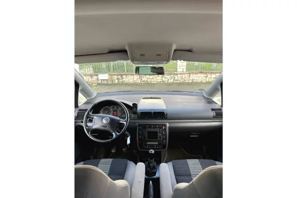 Cars for sale in Tirana - 5,000 Euro