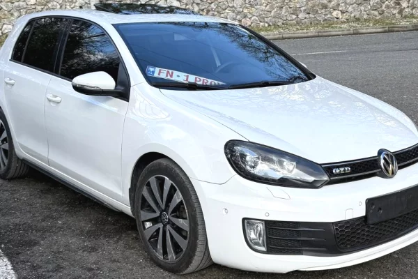 Cars for sale in Tirana - 8,300 Euro