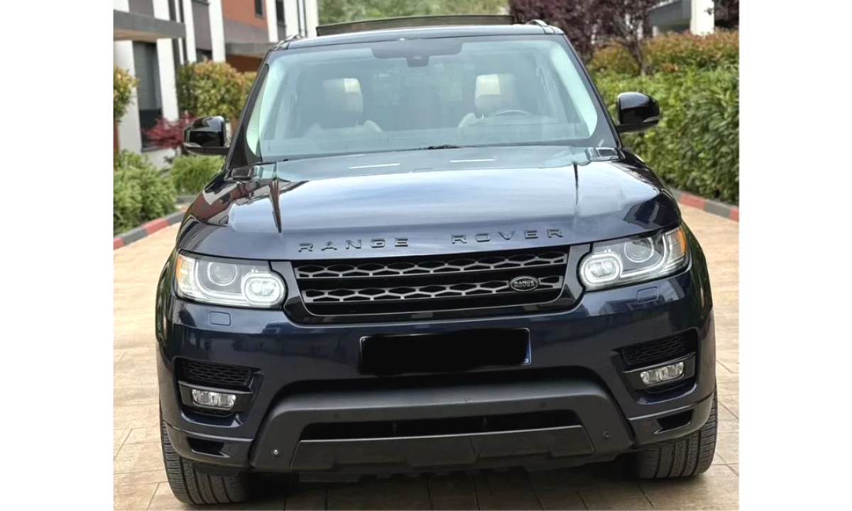 Makina ne shitje ne Tirane, Land Rover, 2015 gasoline-gas,Kambio Automatik Pagesa 22,000  Euro.