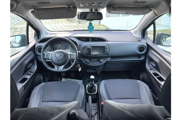 Makina ne shitje ne Tirane - 6,700 Euro