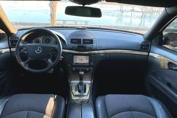 Makina ne shitje ne Tirane - 6,400 Euro