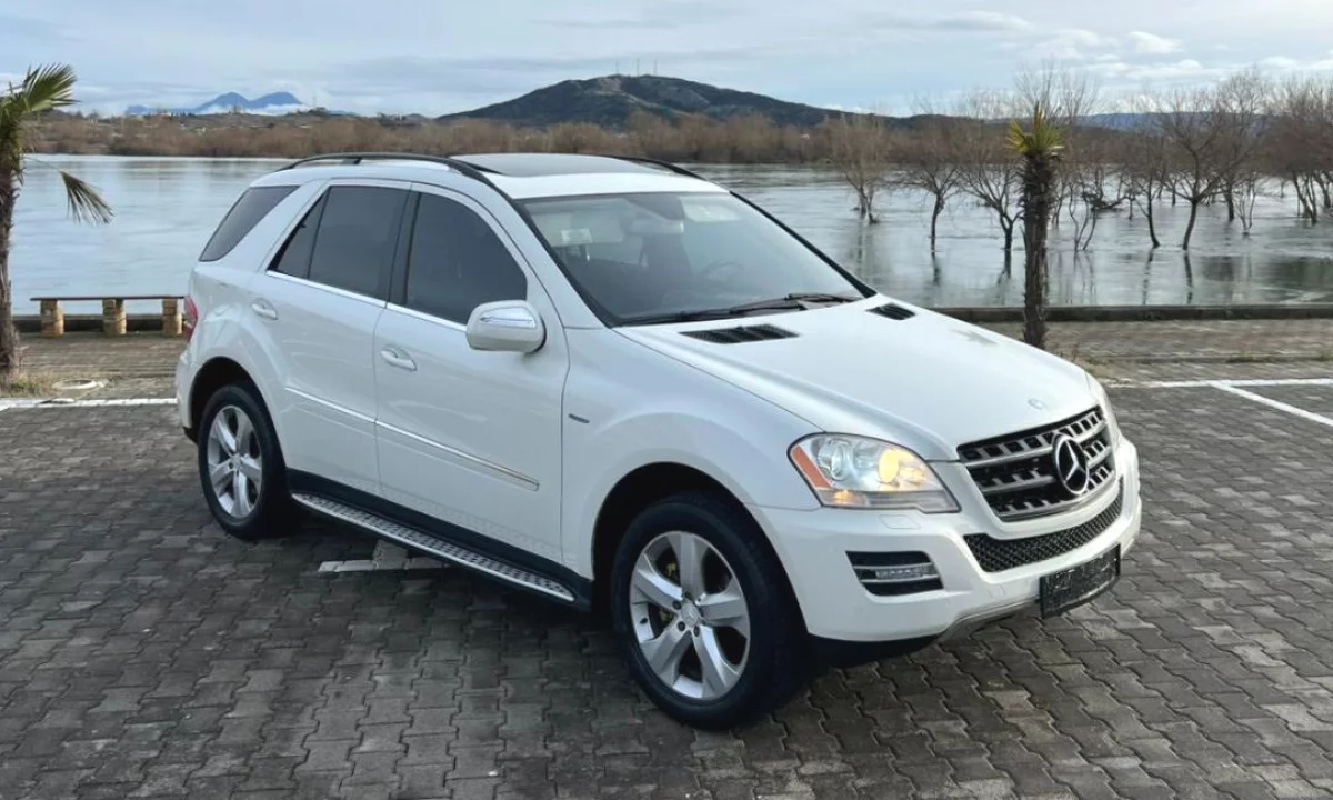 Auto in Vendita a Tirana, Mercedes-Benz, 2011 Diesel,Kambio Automatik Pagamento 9,500  Euro.