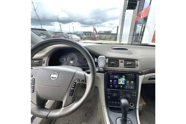 Auto in Vendita a Tirana, Volvo, 2003 gasoline-gas,Kambio Automatik Pagamento 3,500  Euro.