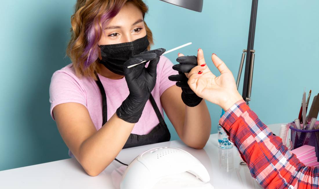 Njoftime Pune ne Tirane, Profesioni estetiste per thonje , Me eksperience, Pagesa 30,000  Leke.