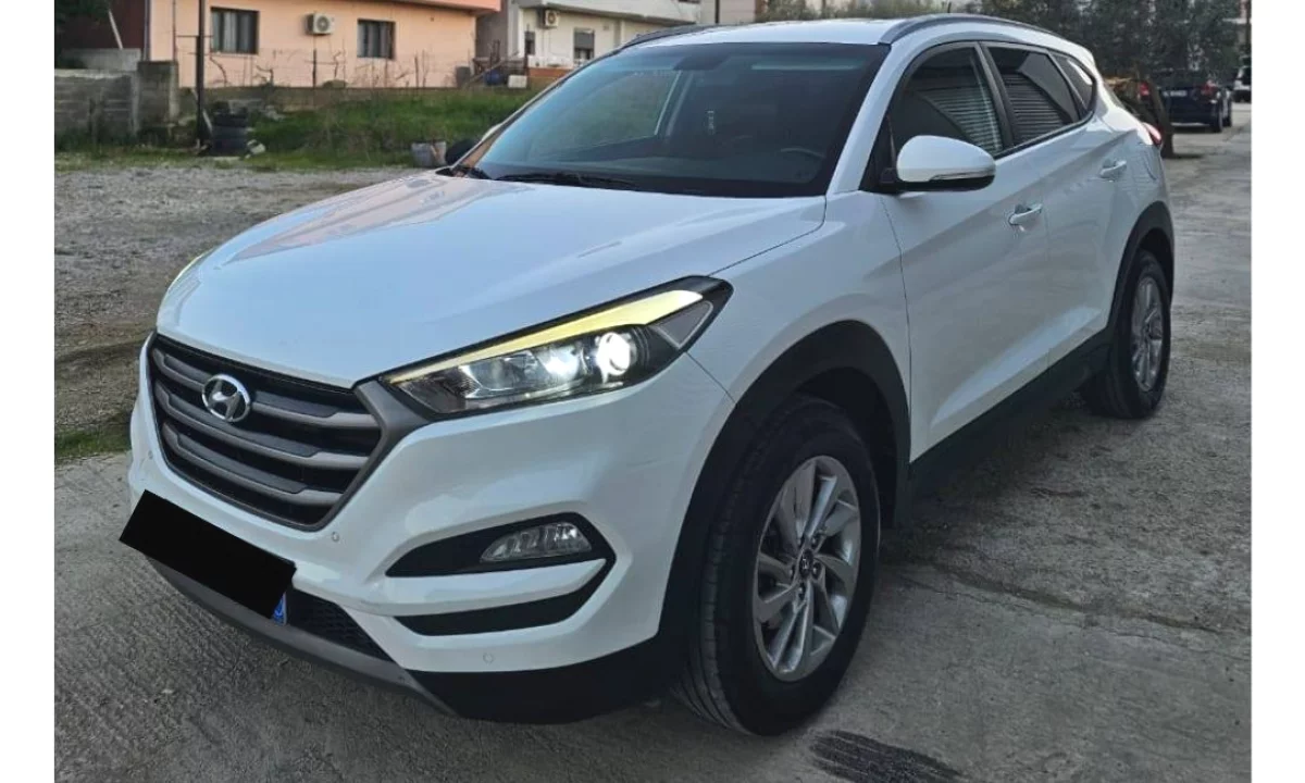 Auto in Vendita a Tirana, Hyundai, 2015 Diesel,Kambio Automatik Pagamento 9,500  Euro.