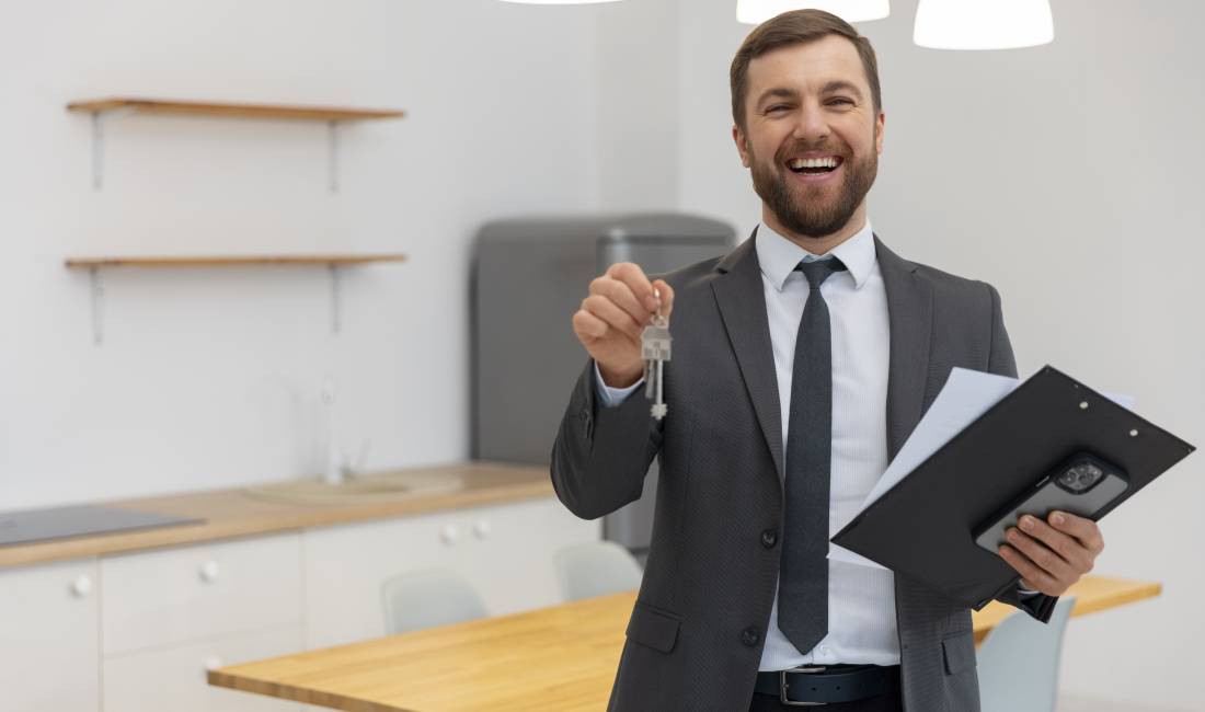 Job Offers in Tirana, Profession Agjent Imobiliar , No Experience, Payment 1,000  Euro.