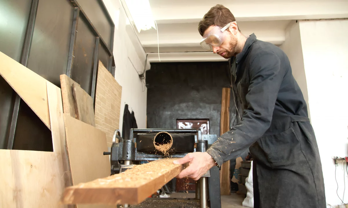 Njoftime Pune ne Tirane, Profesioni Mobileri , Me eksperience, Pagesa Me Marreveshje.