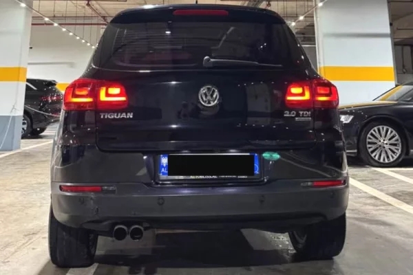 Makina ne shitje ne Tirane, Volkswagen, 2015 Diesel,Kambio Automatik Pagesa 8,900  Euro.