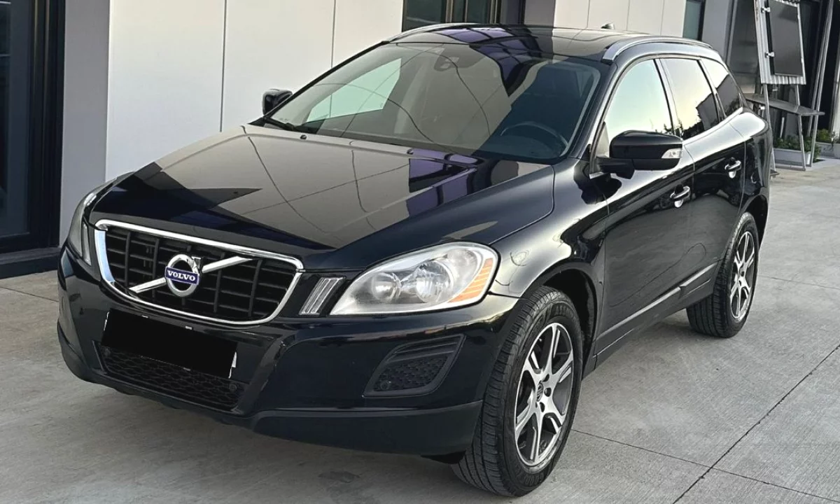 Auto in Vendita a Tirana, Volvo, 2012 Diesel,Kambio Automatik Pagamento 7,800  Euro.