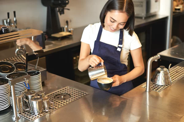 Njoftime Pune per Kamariere / Banakiere ne Tirane