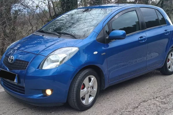 Makina ne shitje ne Tirane - 4,000 Euro