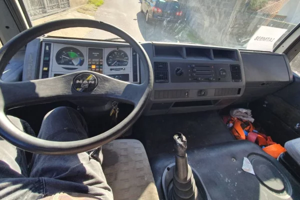 Makina ne shitje ne Tirane - 8,000 Euro