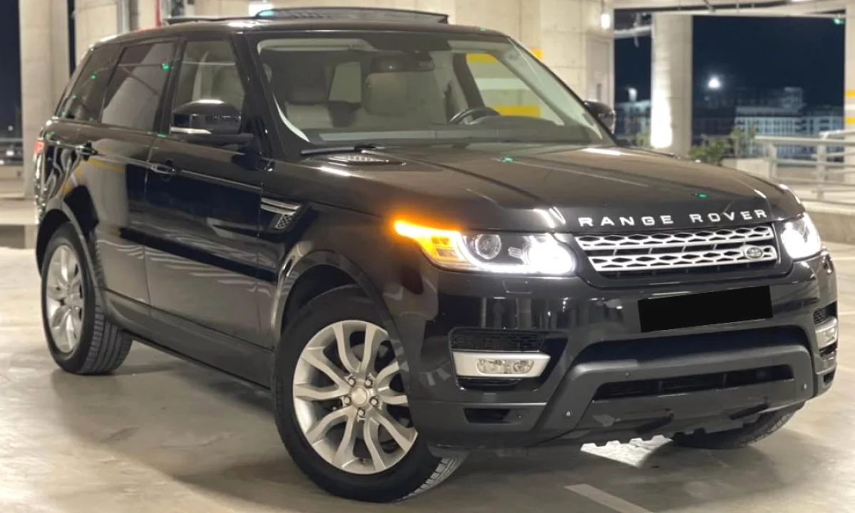 Makina ne shitje ne Durres, Land Rover, 2015 Benzine,Kambio Automatik Pagesa 17,500  Euro.