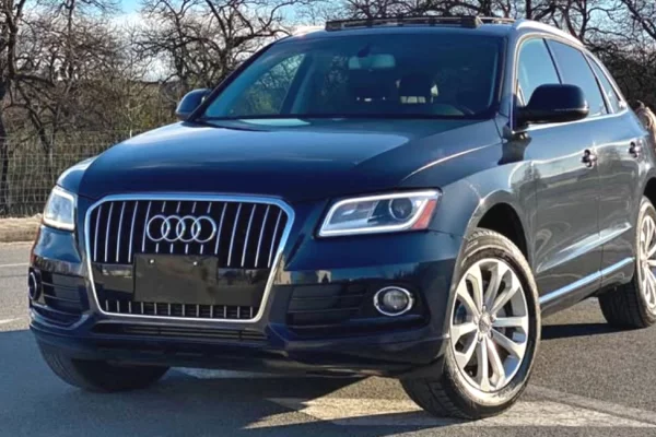 Makina ne shitje ne Tirane - 8,300 Euro