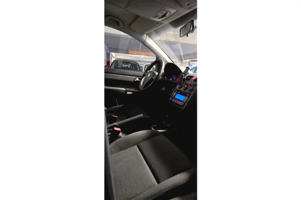 Makina ne shitje ne Tirane - 4,400 Euro