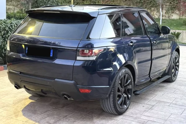 Makina ne shitje ne Tirane - 21,000 Euro