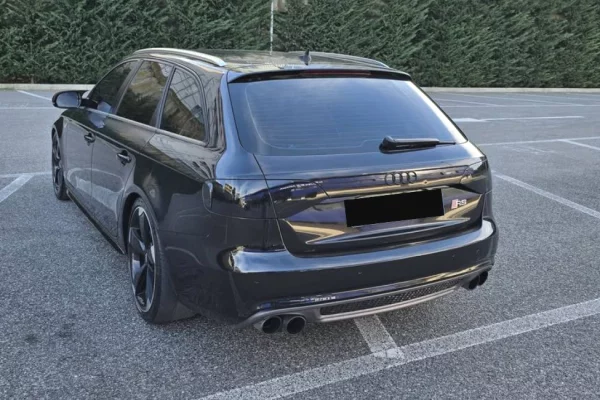 Makina ne shitje ne Tirane - 5,600 Euro