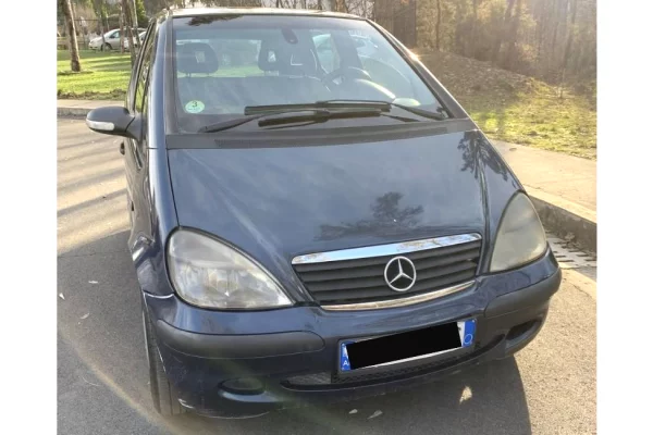 Makina ne shitje ne Tirane - 1,650 Euro