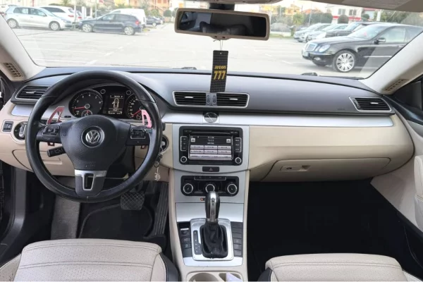 Makina ne shitje ne Tirane - 4,900 Euro