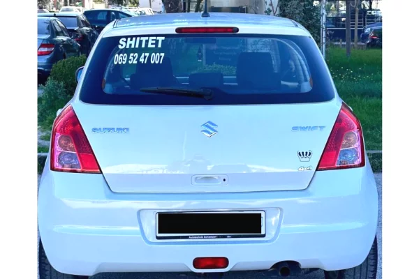 Makina ne shitje ne Tirane - 3,600 Euro