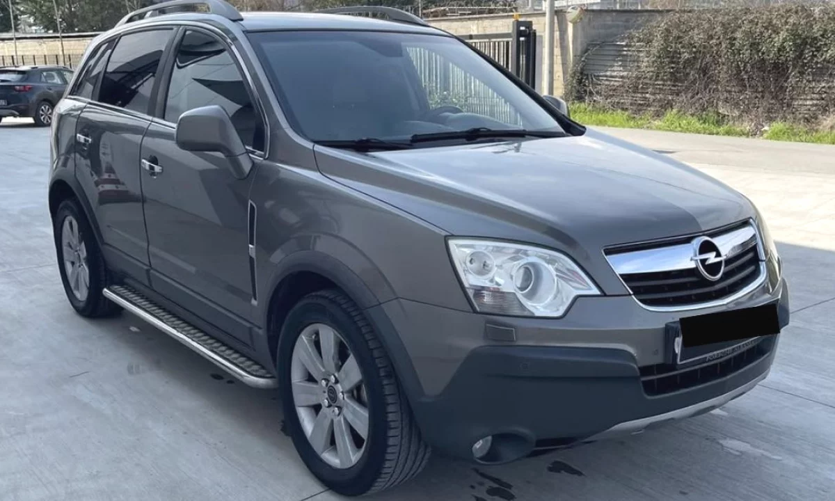 Makina ne shitje ne Tirane, Opel, 2007 Diesel,Kambio Automatik Pagesa 4,800  Euro.
