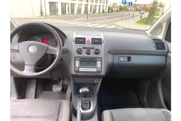 Cars for sale in Tirana - 5,200 Euro
