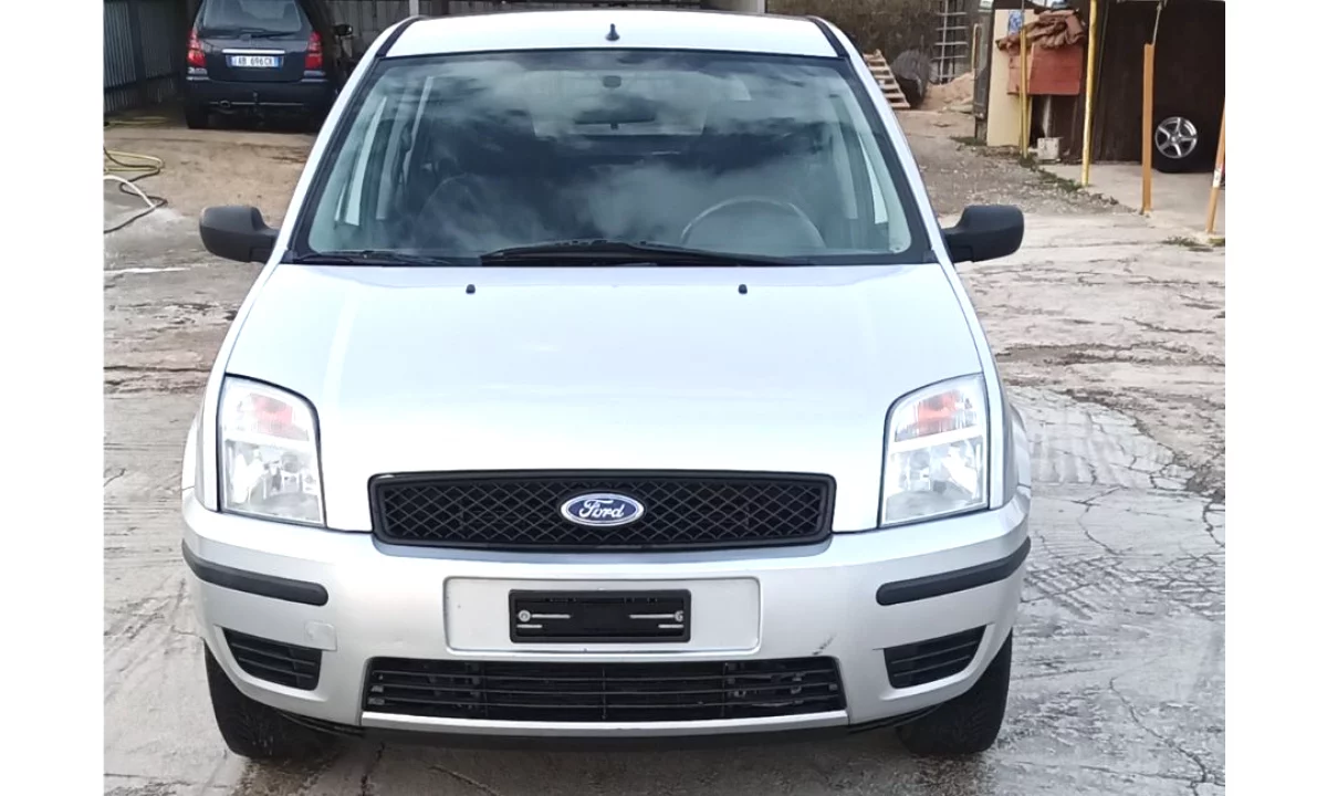 Cars for sale in Tirana, Ford, 2006 Benzine,Kambio Automatik Payment 3,700  Euro.