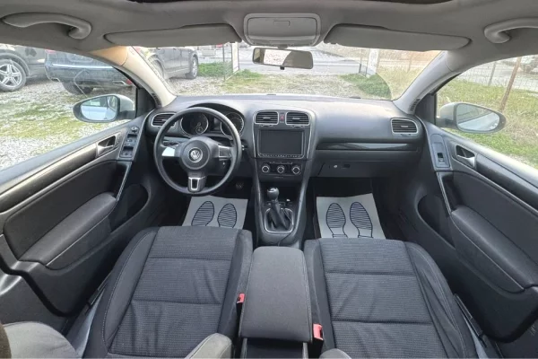 Cars for sale in Tirana - 4,700 Euro