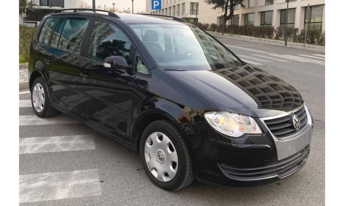 Cars for sale in Tirana, Volkswagen, 2007 Diesel,Kambio Manual Payment 5,200  Euro.
