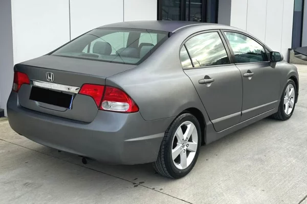 Cars for sale in Tirana - 4,300 Euro