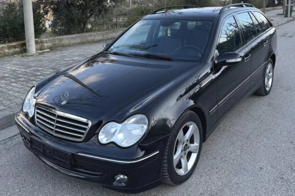 Cars for sale in Tirana - 4,200 Euro