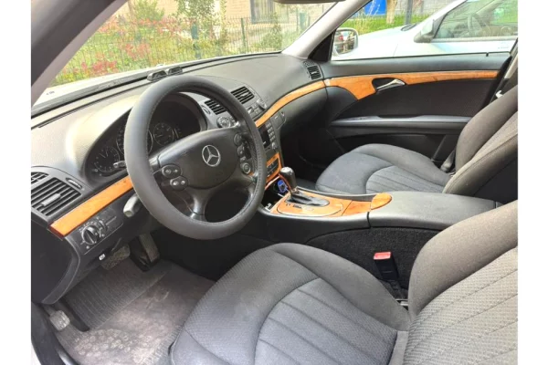 Cars for sale in Tirana - 5,900 Euro