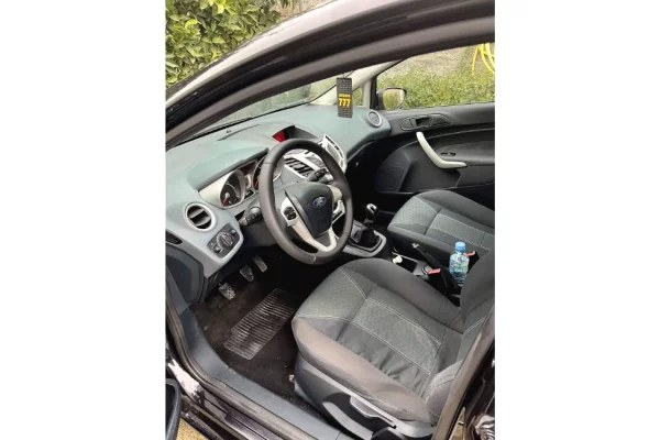 Cars for sale in Tirana - 3,500 Euro